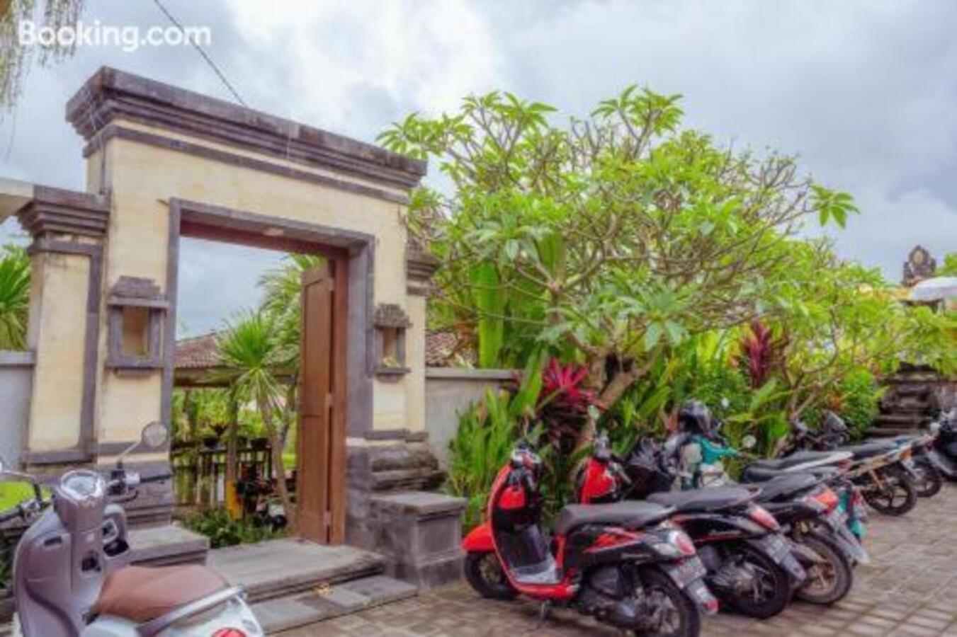 Puri Canggu Rooms 2 Esterno foto
